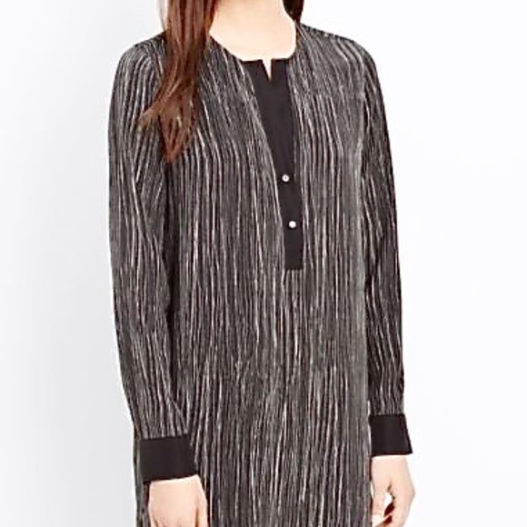 Vince Black and White Wavy Striped Dress 100% Silk - Picture 7 of 7